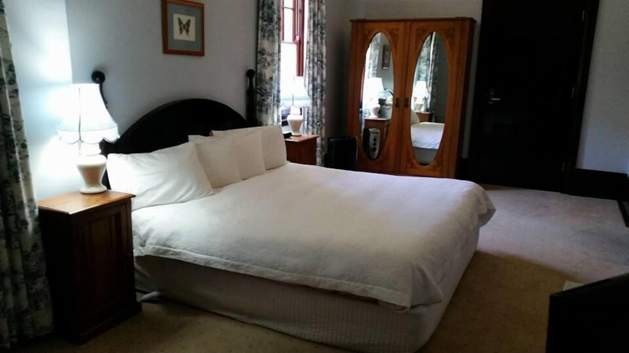 Bedroom 3, Petersons Armidale Winery & Guesthouse, Armidale Dumaresq Bal