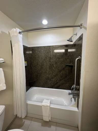 Bedroom 21