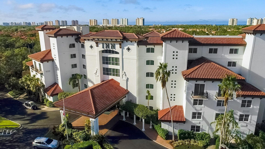 Exterior & Views 2, Inn at Pelican Bay, Collier