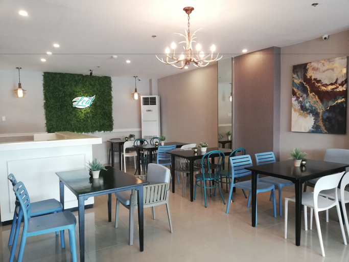 Food & Drinks 5, EON Centennial Express Hotel, Iloilo City