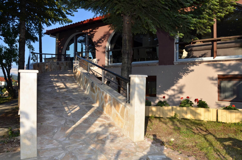 Exterior & Views, Hotel Konaki, Central Macedonia
