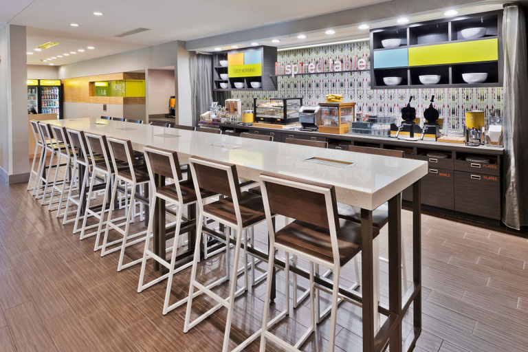 Food & Drinks 5, Home2 Suites by Hilton Columbus GA, Muscogee