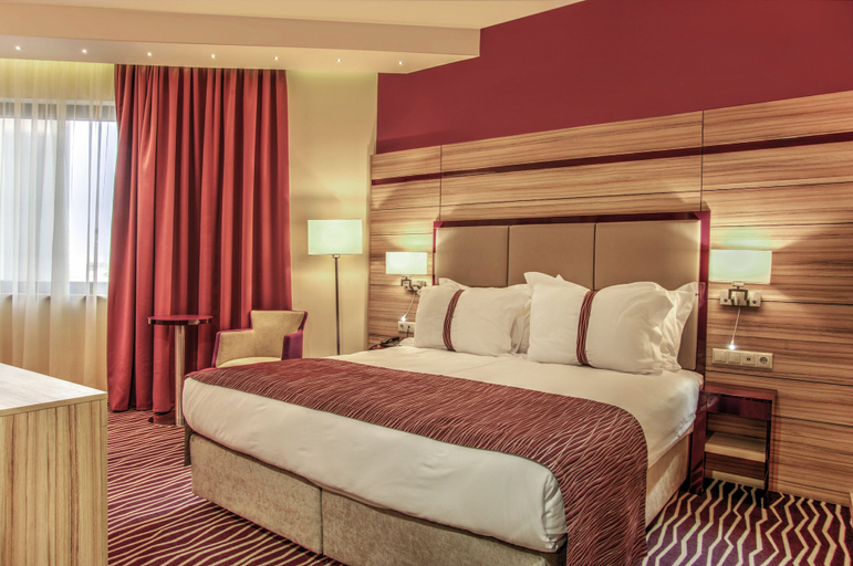 Bedroom 2, Holiday Inn PLOVDIV by IHG, Plovdiv