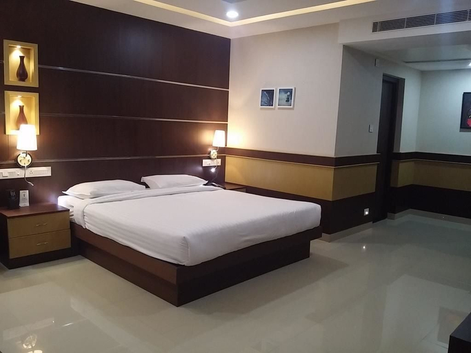 Bedroom 5, Hotel Virad, Malappuram