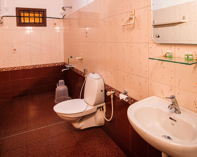 Bathroom 5, Crescent Residency, Wayanad