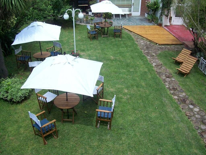 Others 4, Hotel Turingia, General Alvarado