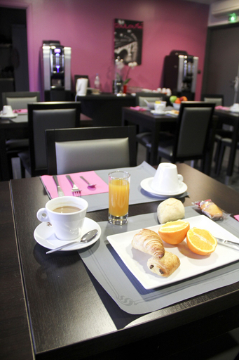Food & Drinks 3, Park Wilson Airport, Haute-Garonne