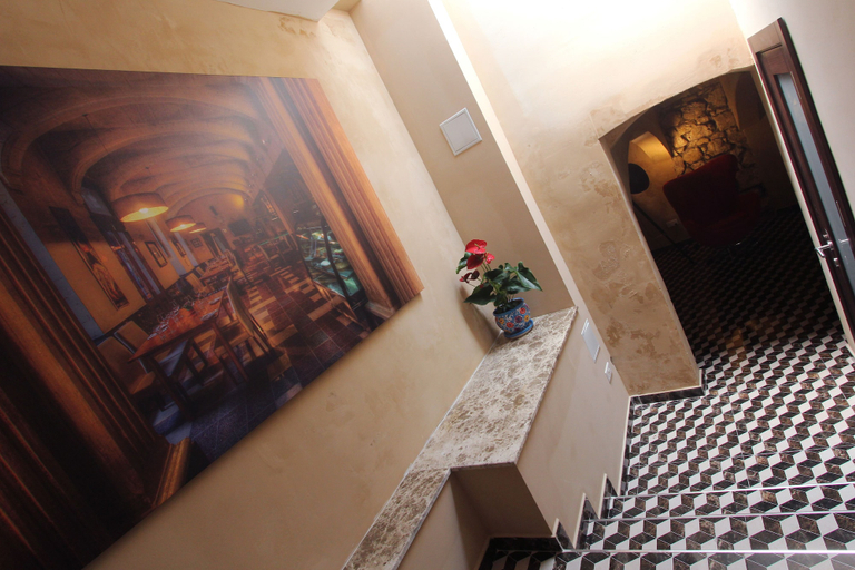 Others 5, MyTravel House