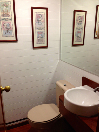 Bathroom 5, Hotel Pelayo, Barcelona