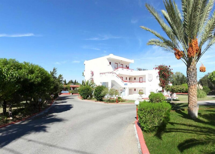 Exterior & Views 2, Sandy's Studios Apartments & Log Villas, South Aegean