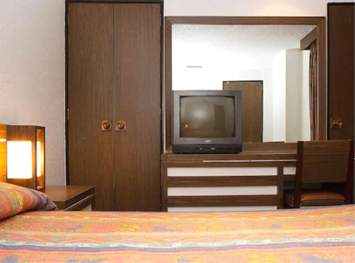Bedroom 5, Corinto Hotel, Mexico City