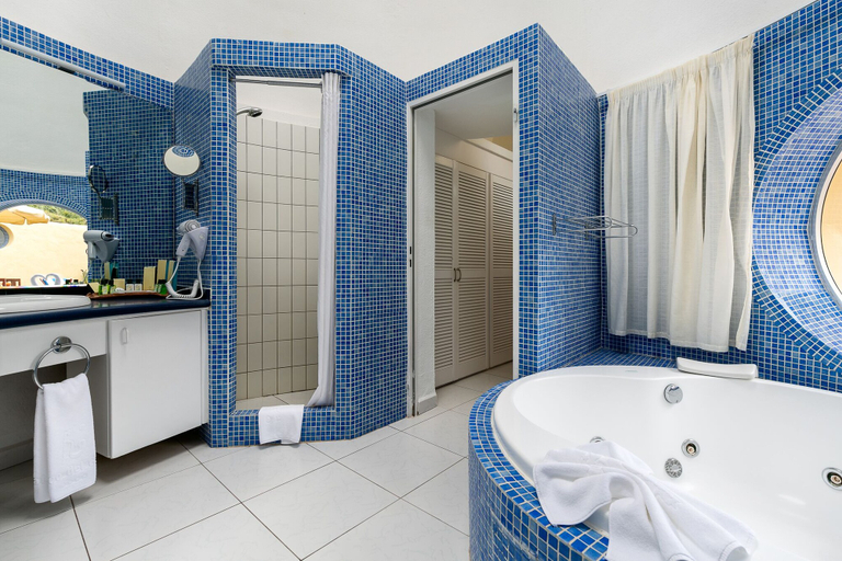 Bathroom 5, Hotel LIVVO Risco del Gato Suites, Las Palmas