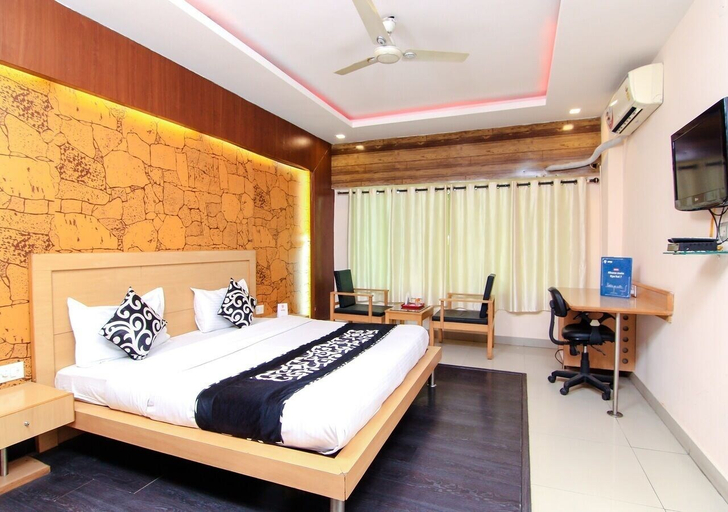 Bedroom 3, Citi Club, Kanpur Nagar