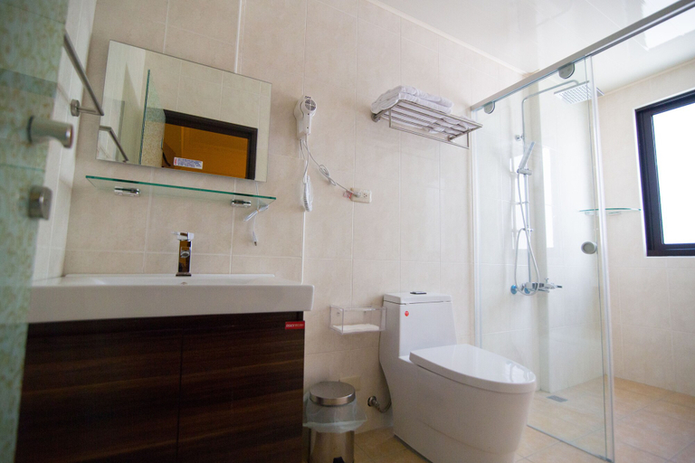 Bathroom 3, Fan Shu Teng B&B, Penghu