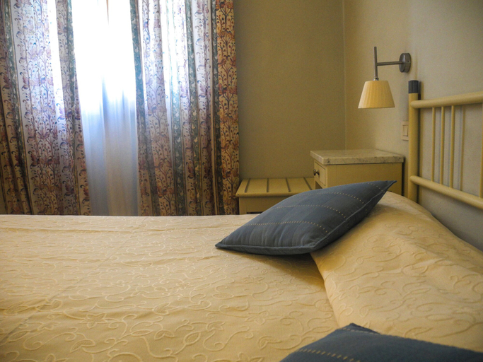 Bedroom 3, Hotel Le Renaie, Siena