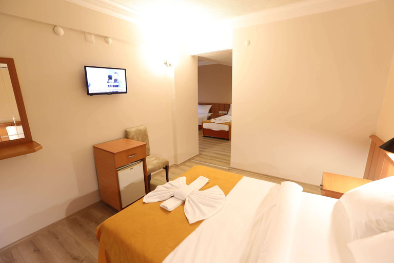 Bedroom 4, Luna Piena Hotel, Anamur