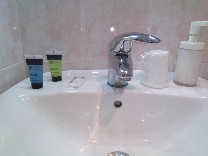 Bathroom 5, Aldatzeta Ostatua, Vizcaya