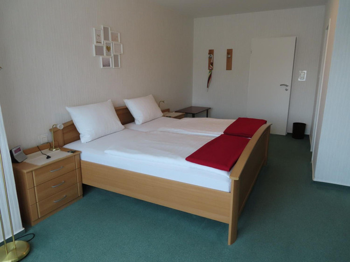 Bedroom 3, Gästehaus Spieker, Lippe