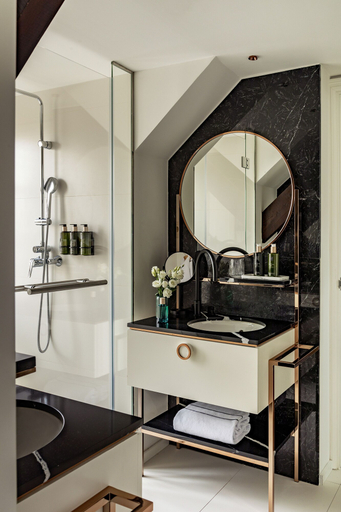 Bathroom 4, Hotel Maison Colbert Member of Meliá Collection, Paris