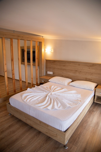 Bedroom 2, Amsterdam Otel & Suites, Kemer