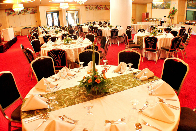 Food & Drinks 5, Hotel Elizabeth Cebu, Cebu City