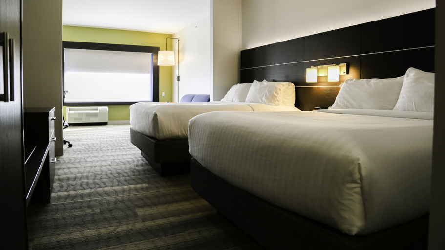 Bedroom 25
