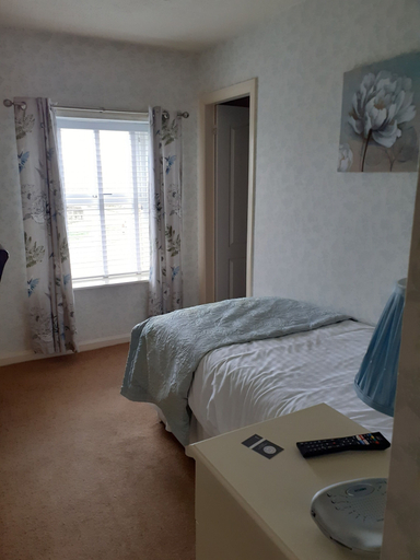 Bedroom 3, Crossroads House, Cumbria