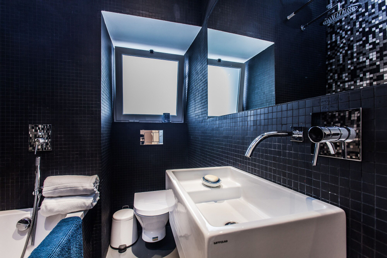 Bathroom 3, Renovated Apartment w/ Private Courtyard, By TimeCooler, Lisbon