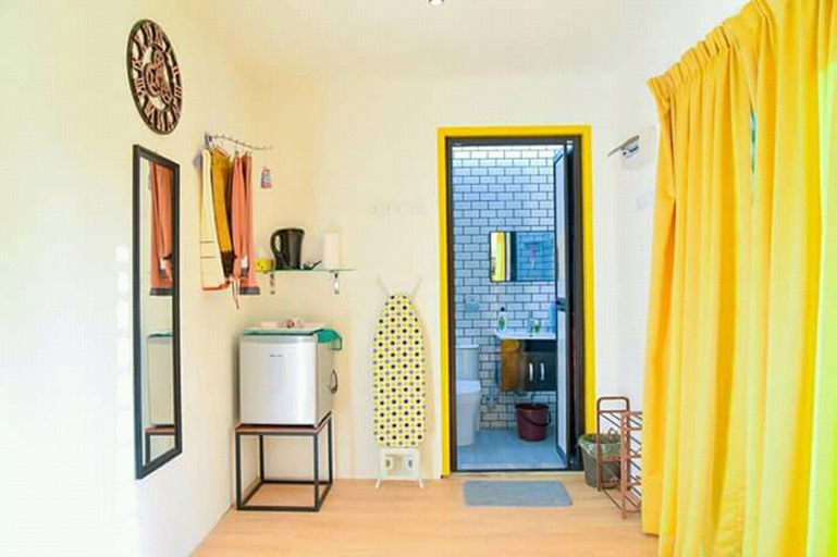 Others 5, Lumut Cube Homestay Kontena, Manjung