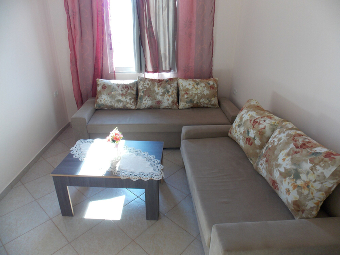 Others 4, Ylli Apartments Saranda, Sarandës