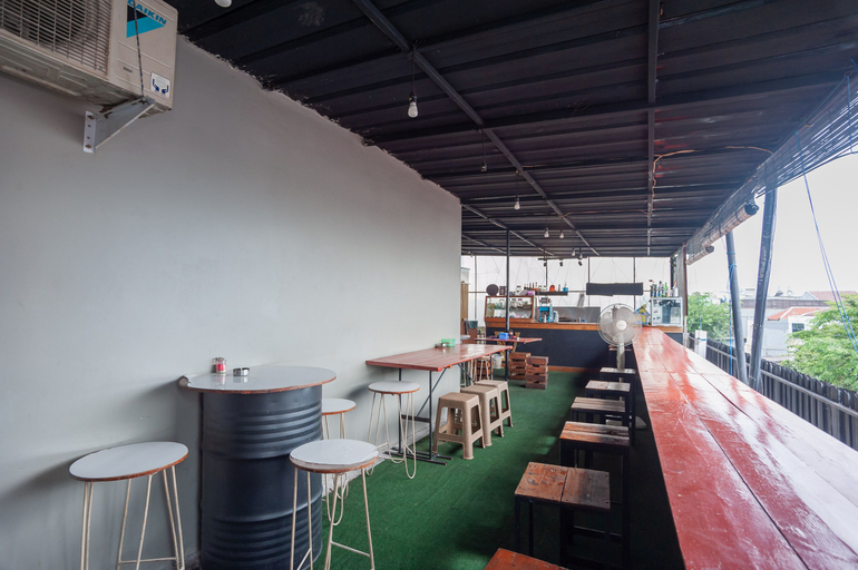 Food & Drinks 4, RedDoorz Plus @ Kemayoran, Central Jakarta