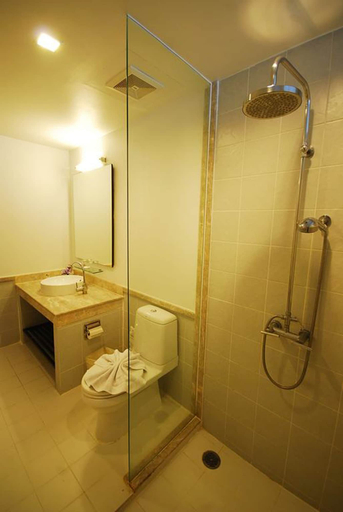 Bathroom 5, The Embassy Sathorn, Sathorn