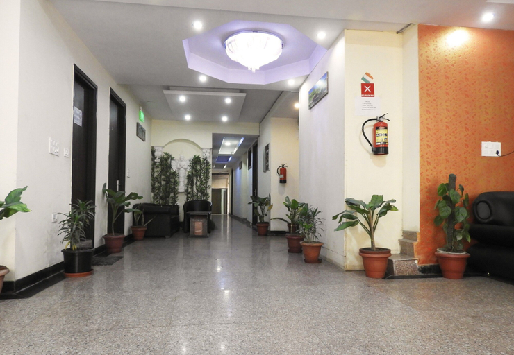 Others, JKM Palace, Delhi