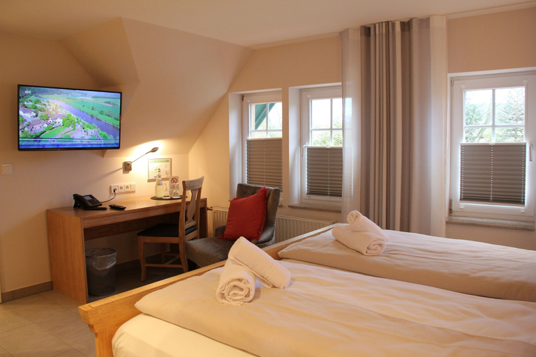 Bedroom 3, Hotel Weinhaus Möhle, Minden-Lübbecke