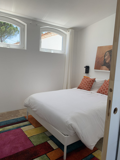 Bedroom 2, Croissant de Lune, Gard