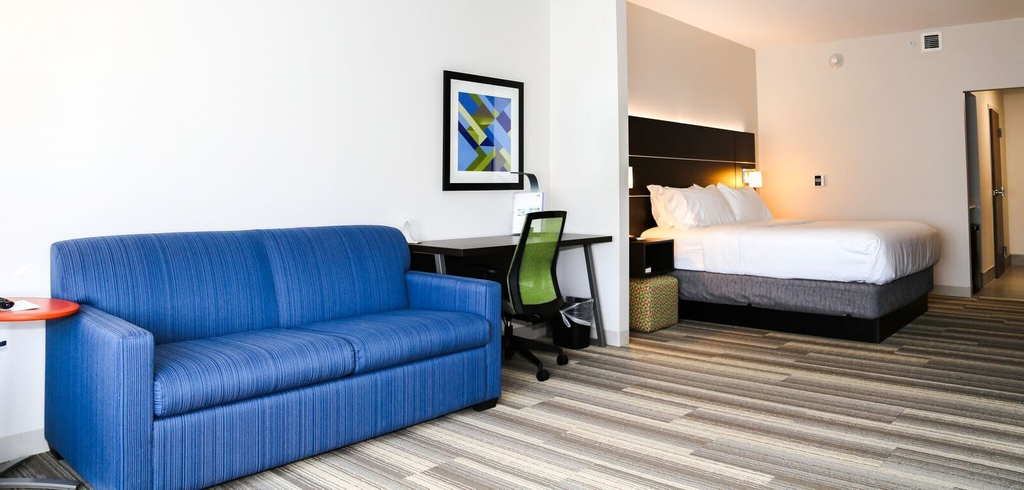Bedroom 22