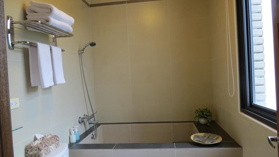 Bathroom 3, Slower Life B&B, Yilan