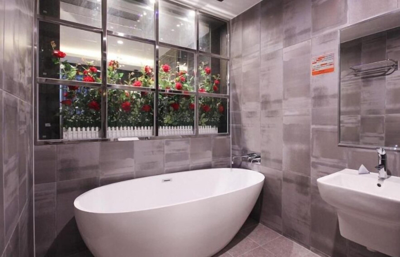 Bathroom 4, Pohang Jukdosijang Idea Hotel, Pohang