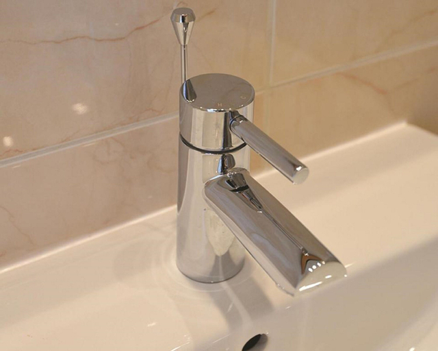 Bathroom 5, Bailey Ground Hotel, Cumbria
