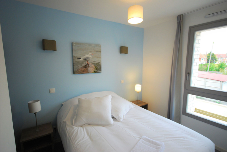 Bedroom 3, Evancy Bray-Dunes, Nord