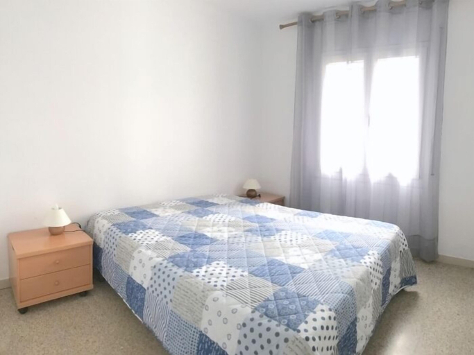 Bedroom 3, Apartamento Lisboa 65, Girona