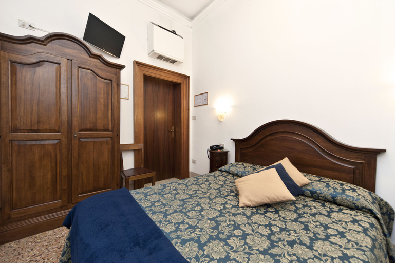 Bedroom 4, Hotel Alla Fava, Venezia