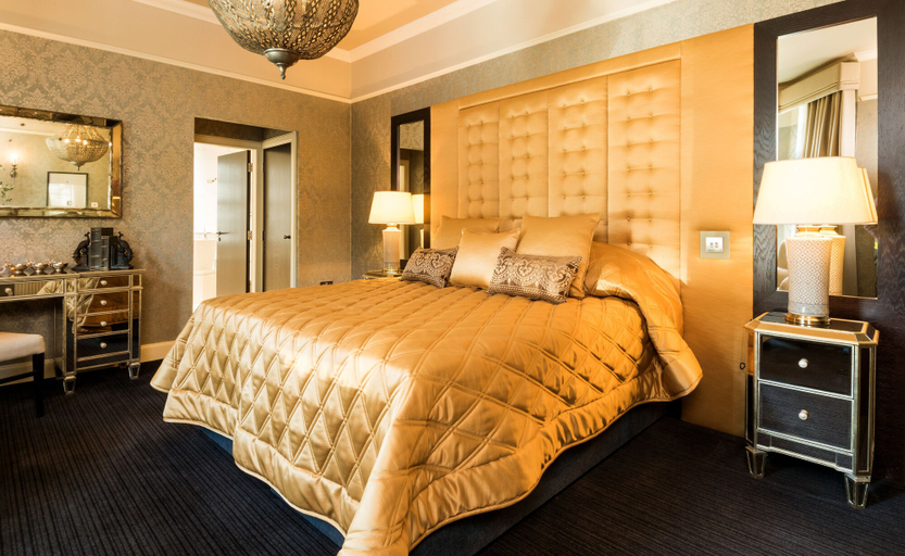 Bedroom 2, Cairn Lodge, Perthshire and Kinross