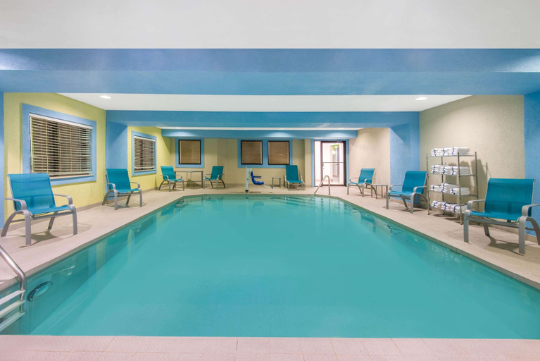 Sport & Beauty 5, La Quinta Inn & Suites by Wyndham Erie, Erie