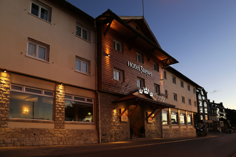 Exterior & Views 2, Hotel Tres Reyes Bariloche, Bariloche