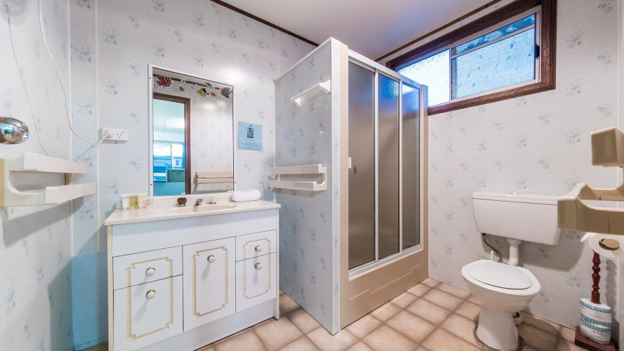 Bathroom, Birdsong House Dingo Beach, Whitsunday
