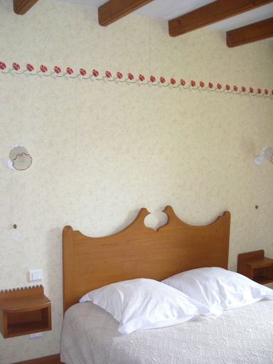 Bedroom 4, Domaine Vega, Hautes-Pyrénées