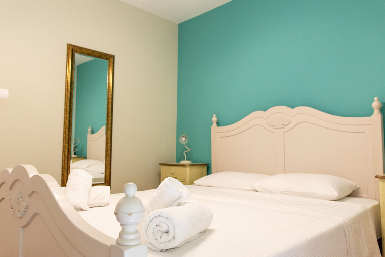 Bedroom 2, Villa Nina, Attica
