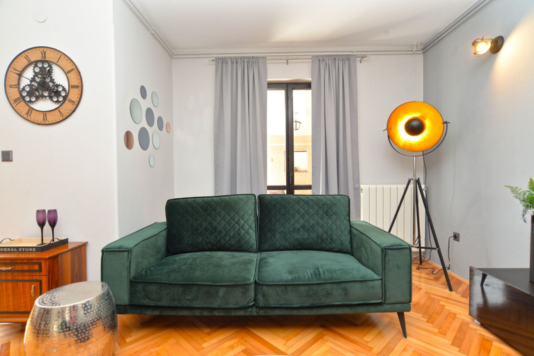 Others 5, Apartment 843, Fažana