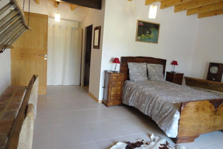 Bedroom 2, Ferme Passion, Ain